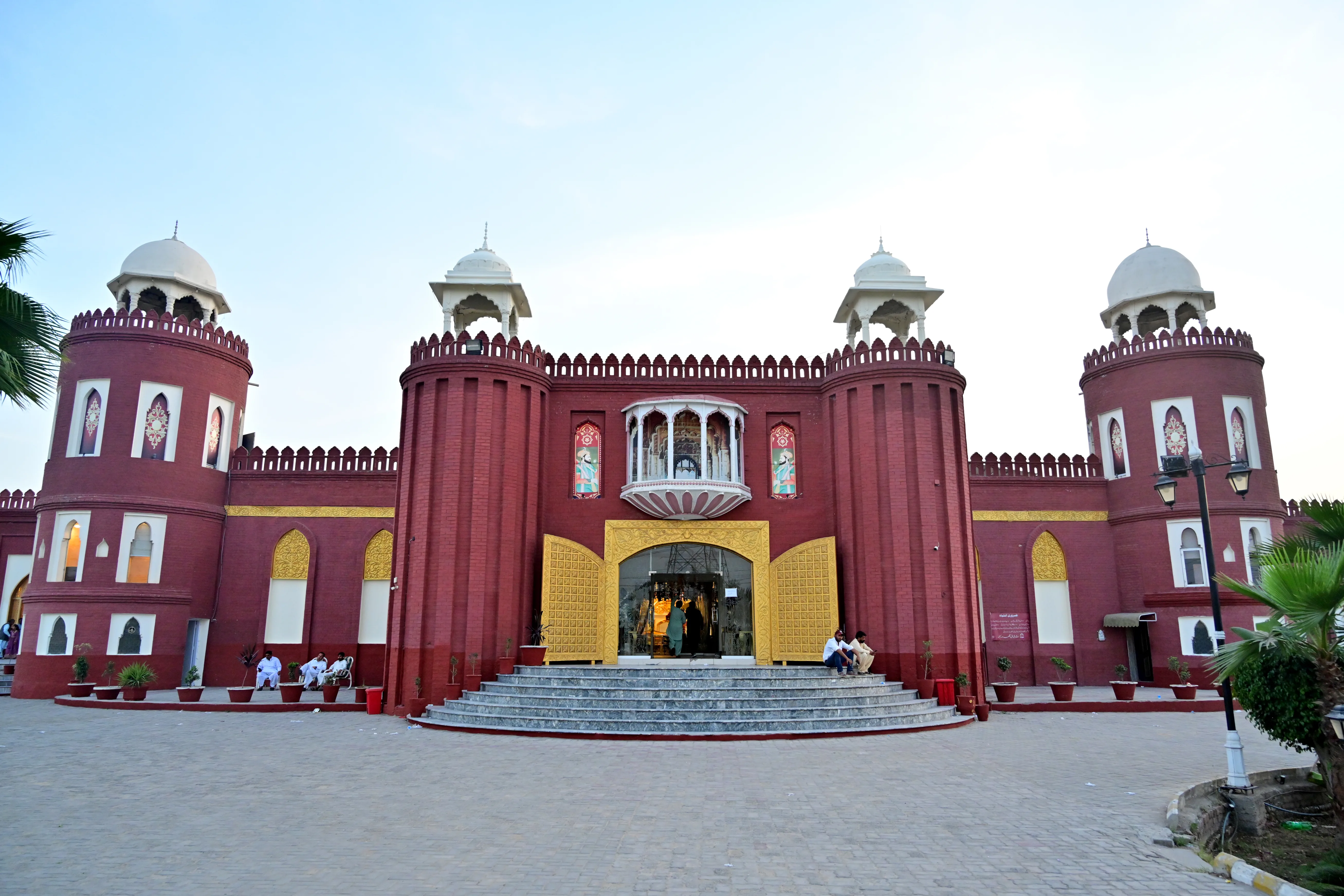 Real Estate Photography Pakistan & Commercial Media